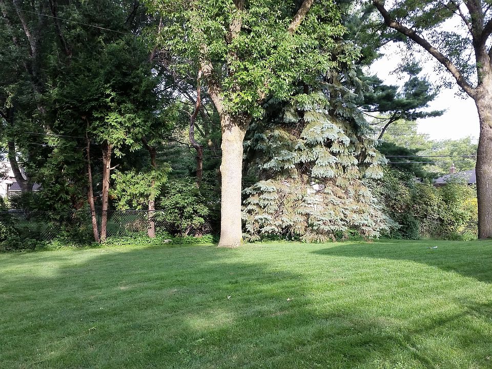 2nd image of 3429 Richmond Ave
