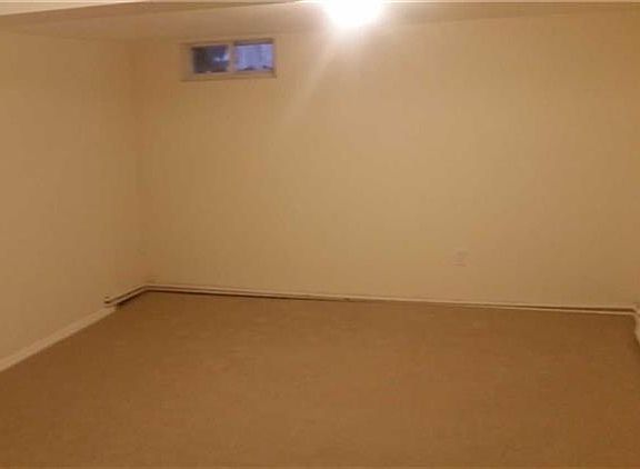 4th image of 43 Bauer Ave