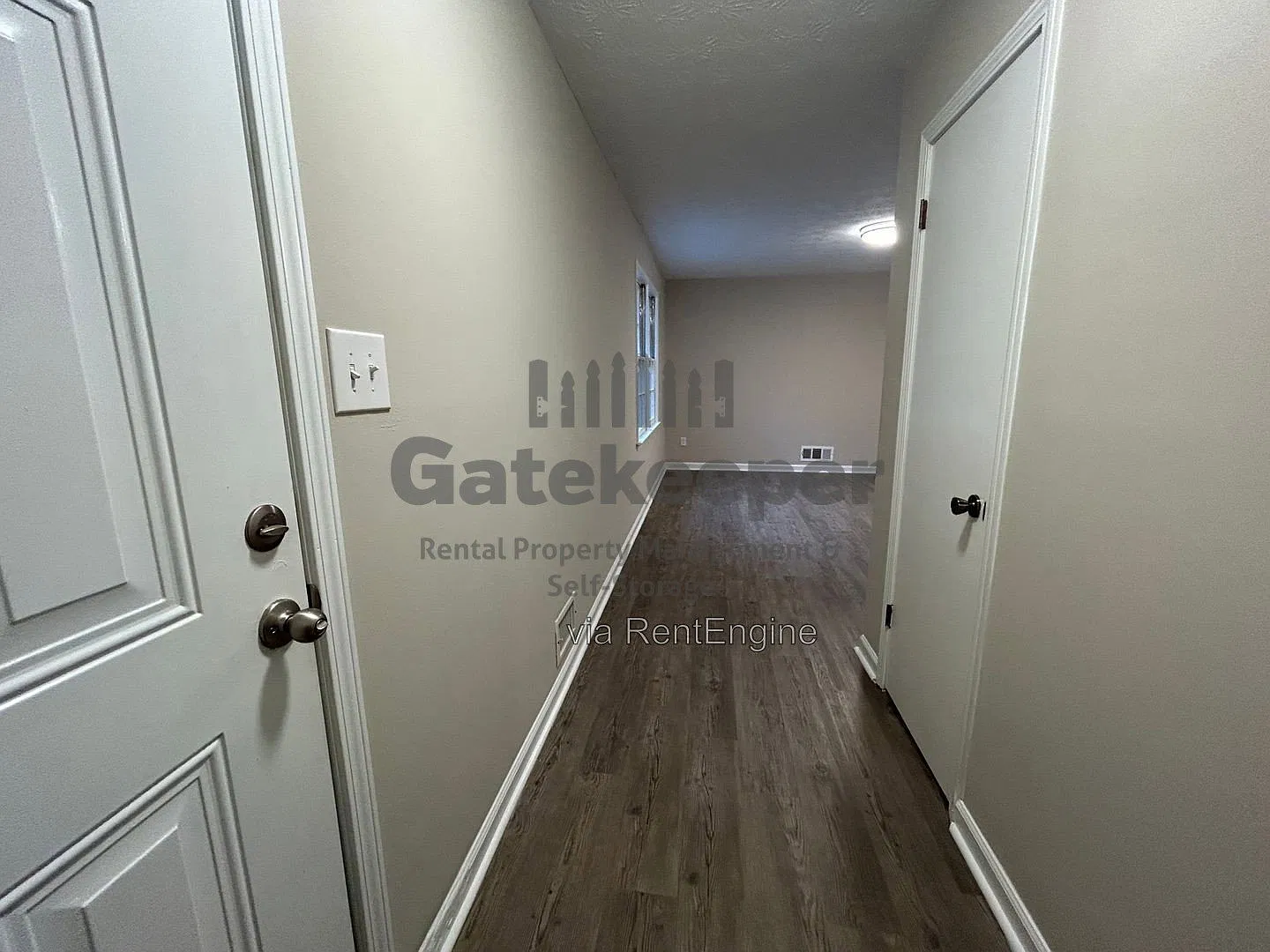 1 bed, 1.0 bath, 700 sqft, $1,195 — Photo 4