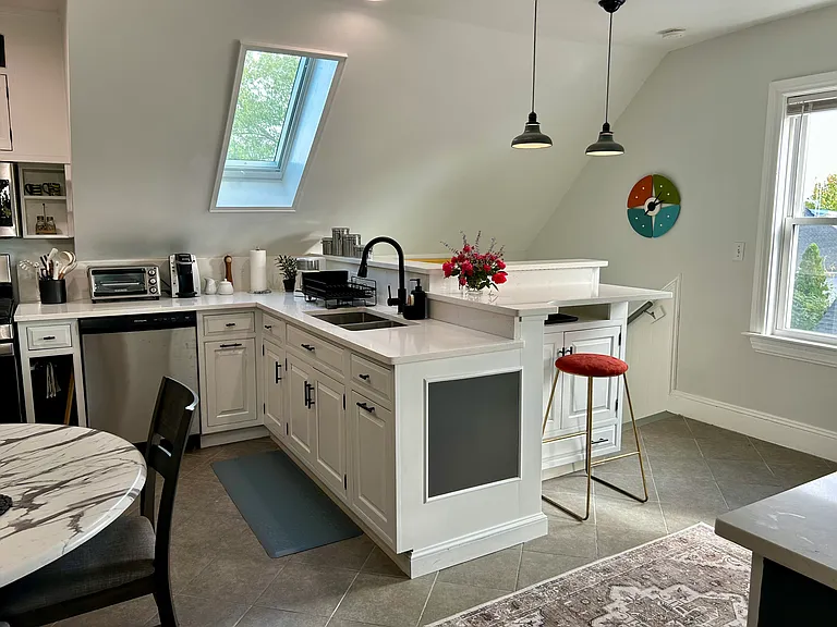 82 Algonquin St #3 — Photo 14