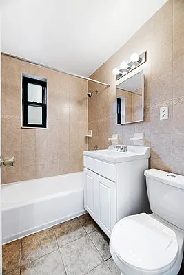 Rented by REAL New York | media 11