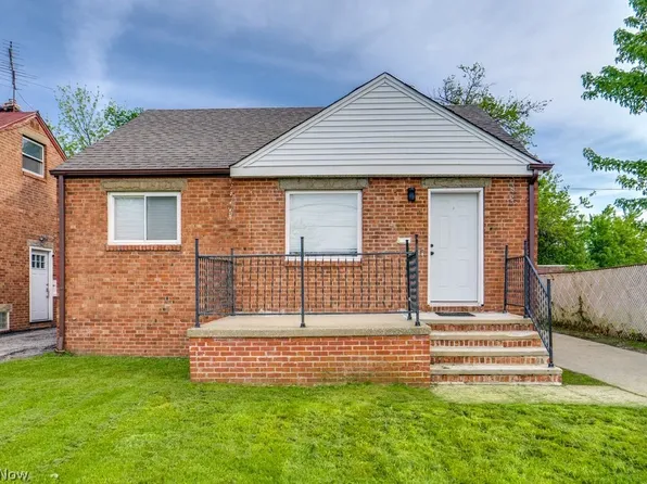13020 Bellaire Rd, Cleveland, OH 44135