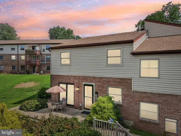 280 Bridgewater J18 Rd, Brookhaven, PA 19015
