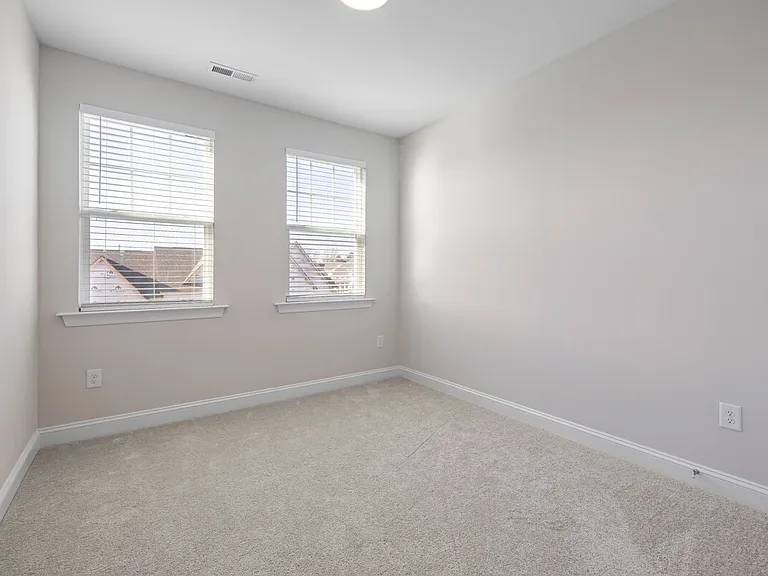 1105 Falling Rock Pl — Photo 8