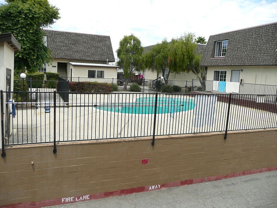 1st image of 1287 Ayala Dr #2