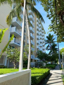2000 NE 135th Street #411, Miami, FL, 33181
