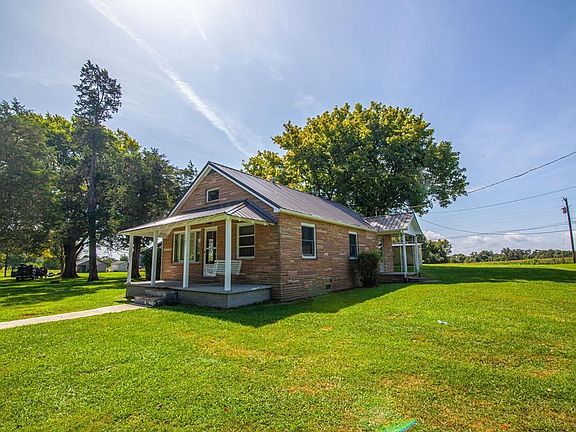 2nd image of 1705 Old Highway 70
