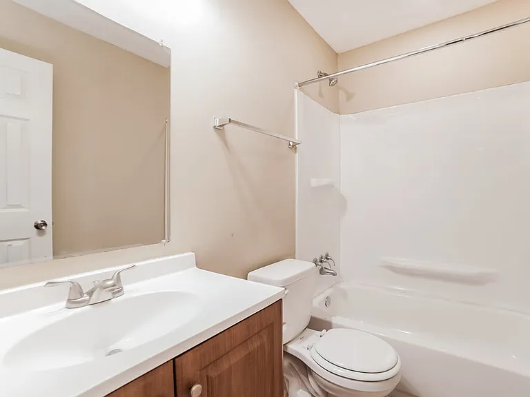 732 Charter Oak Dr — Photo 9