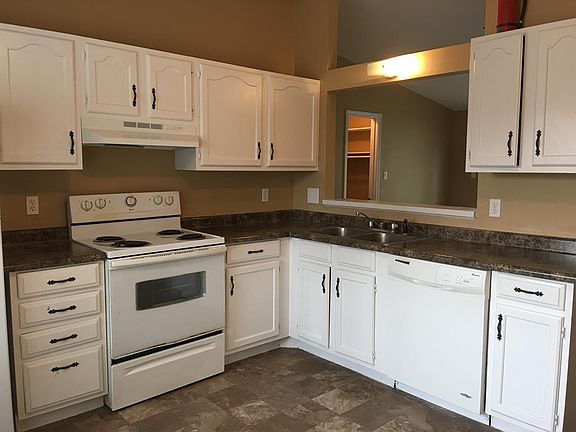2nd image of 2433 Downing Dr