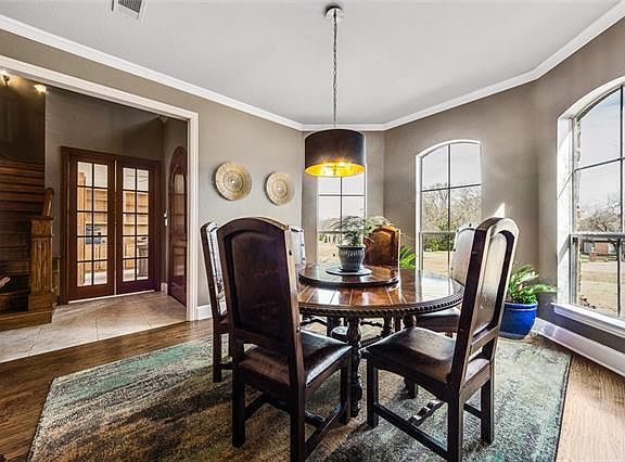 4th image of 1865 Mary Lee Ln