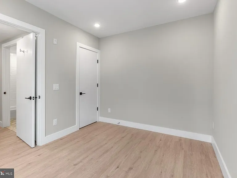 1144 Frankford Ave #503 — Photo 14
