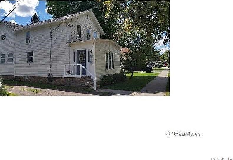 2nd image of 436 W Main St