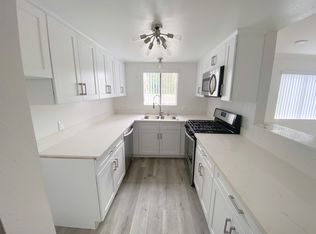 4720 S Slauson Ave APT 5, Culver City, CA 90230