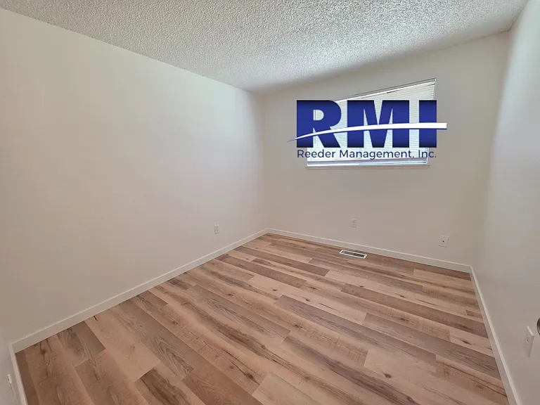 1450 SE Bethel Valley Ln — Photo 6