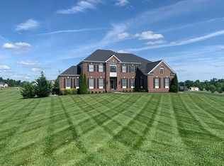 37963 Highland Farm Pl, Purcellville, VA 20132