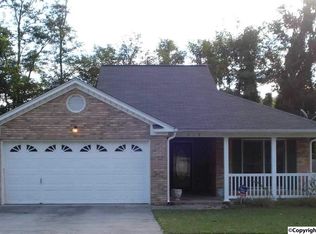 213 Shadowbrook Ln NE, Huntsville, AL 35811