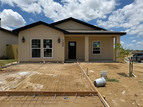 132 Faith Dr, Laredo, TX 78043
