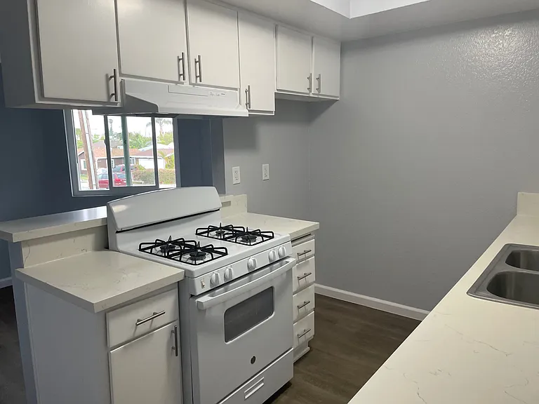 Sunrise Apartments Homes — Photo 36