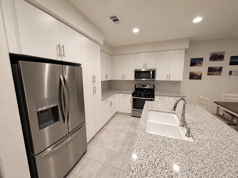 1822 Sonata St — Photo 3