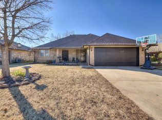 10617 S Winston Way, Oklahoma City, OK 73170
