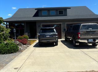 21152 Ehlen St NE, Donald, OR 97020