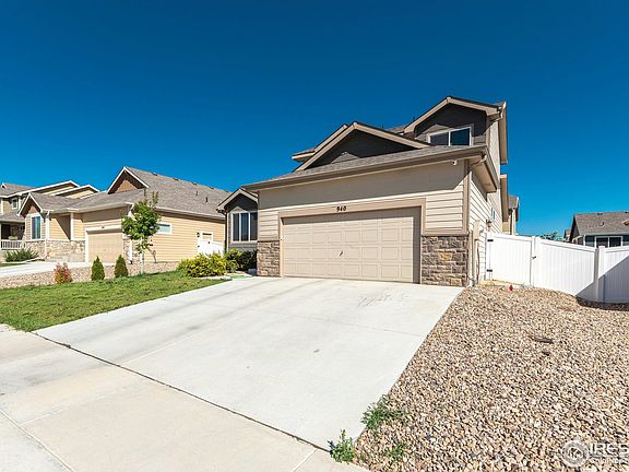 2nd image of 940 Mount Andrew Dr