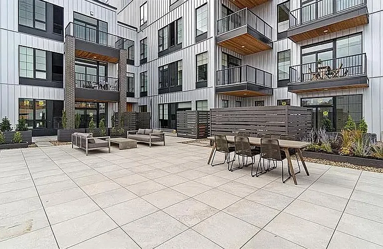 2635 Penn Ave #215 — Photo 26