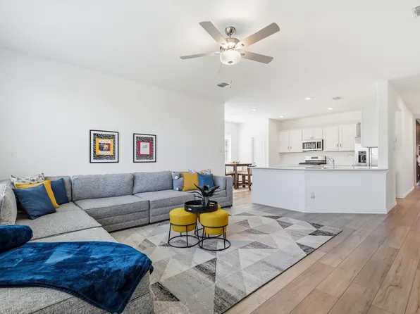 3109 Paruament Dr, Denton, TX 76207