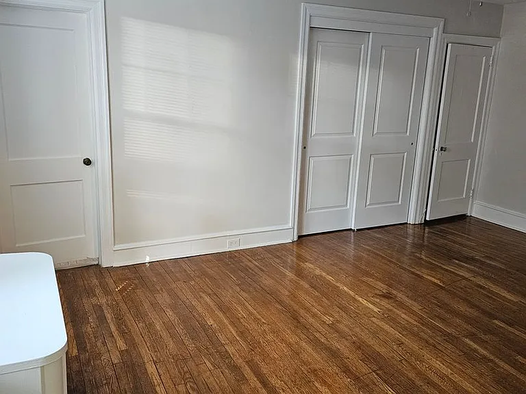 410 Linden St — Photo 3