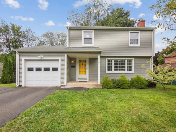 7 Laurel Drive, West Hartford, CT 06110