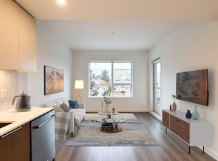 645 Como Lake Ave #309, Coquitlam, BC V3J 0N9