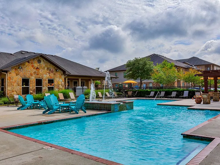 Parc At Denham Springs — Photo 1