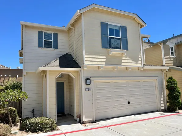 700 Gardenia Pl, Soledad, CA 93960