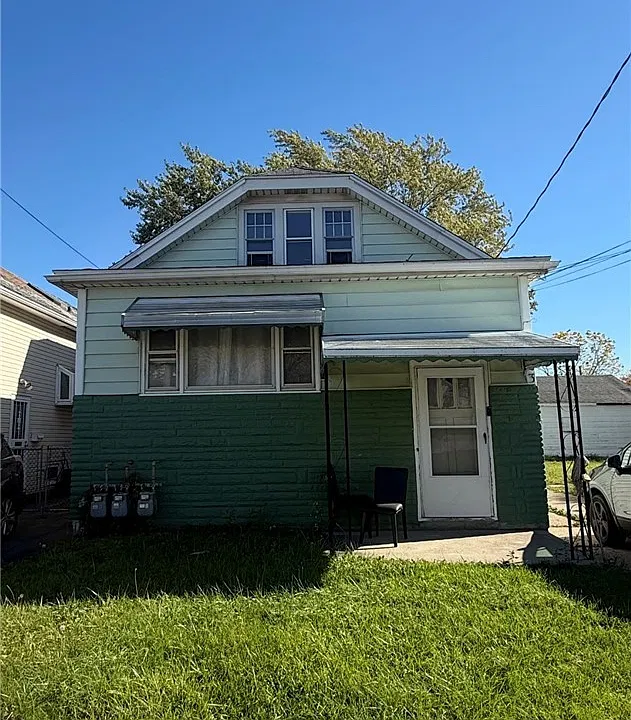3 Courtland Ave #UPPER
