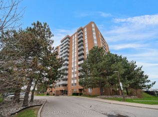 15 Sewells Rd #1005, Toronto, ON M1B3V7