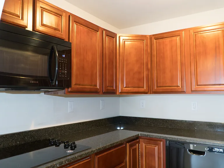 1023 N Calvert St #B — Photo 11