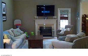3rd image of 9018 Little Joselyn Dr