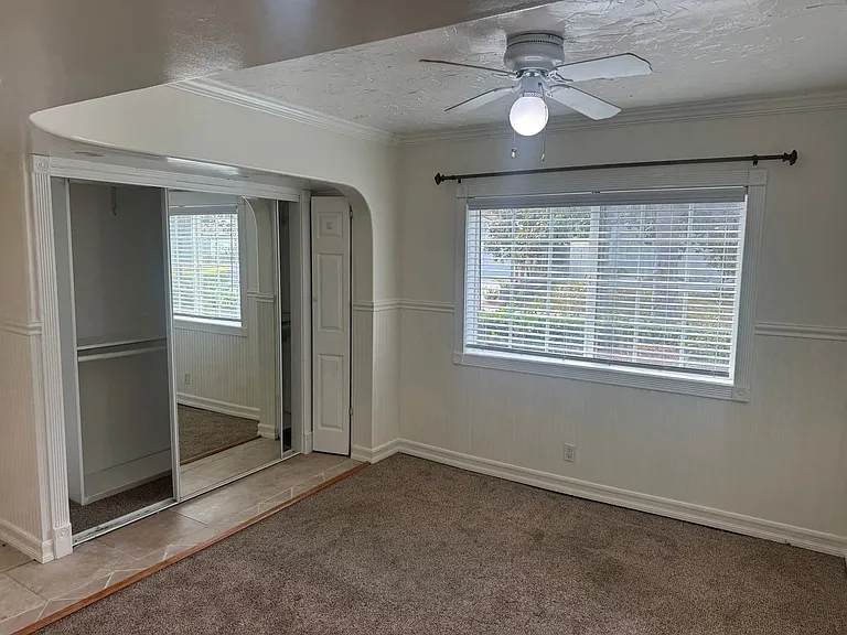 7925 Reading Ave — Photo 10