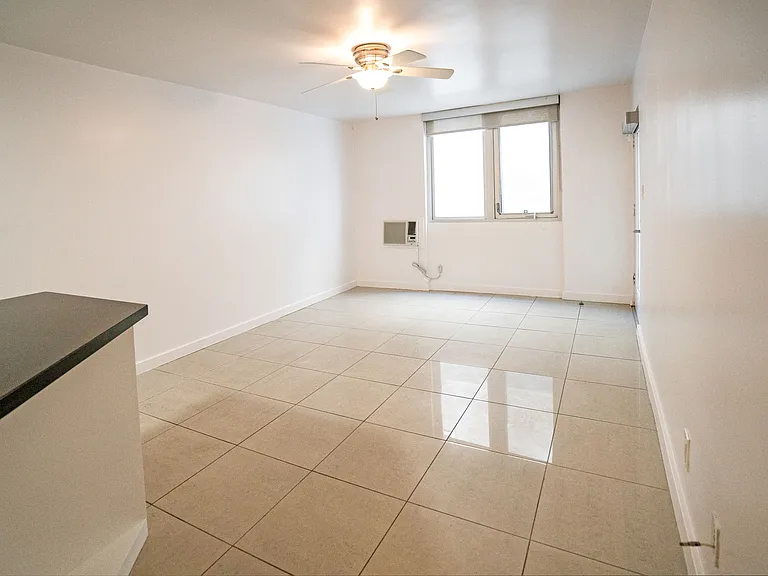 3822 Highland Ave #H — Photo 5