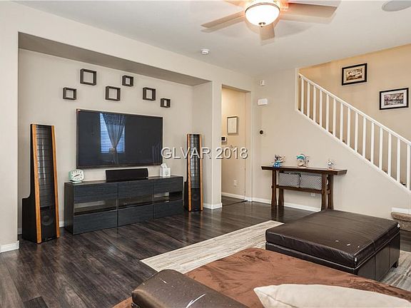 3rd image of 7982 San Onofre Ct