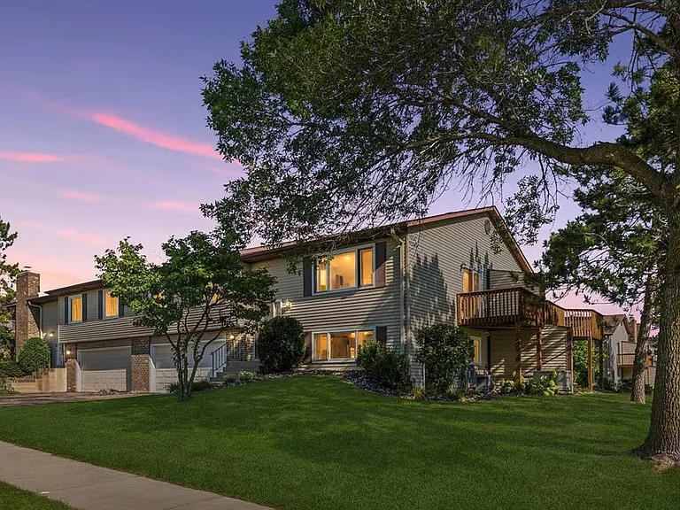 10363 Balsam Ln — Photo 1