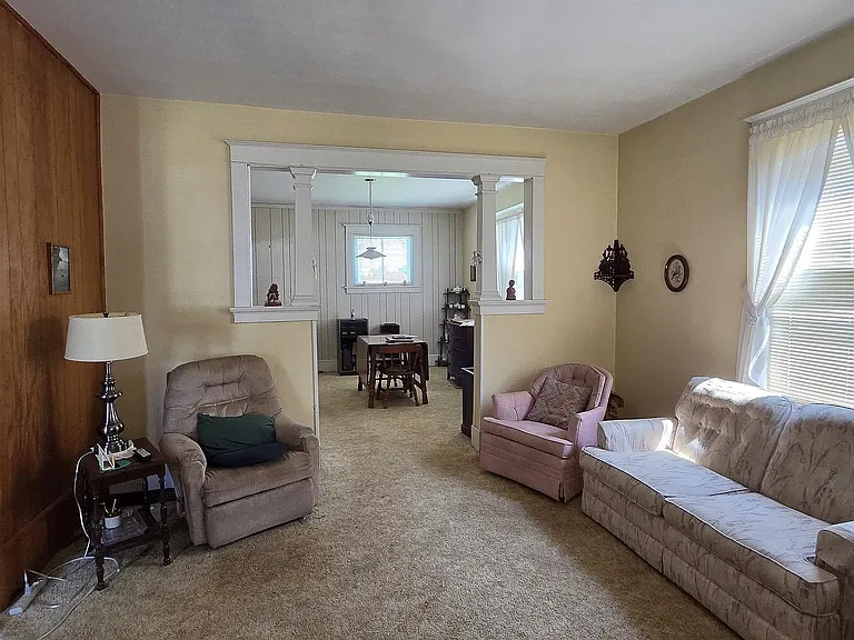 39 Arnold St — Photo 7