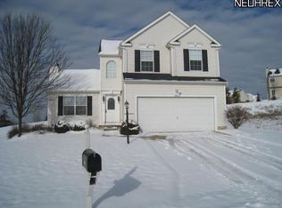 9817 Emerald Brook Cir NW, Canal Fulton, OH 44614