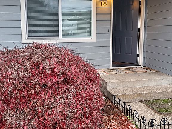 2nd image of 195 Churchdale Ave N