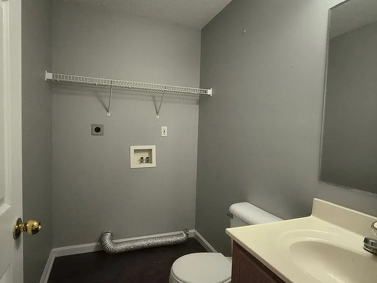 4703 Scepter Way — Photo 5