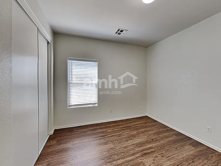 6513 W Miami St — Photo 16