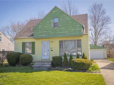 718 Shelley Pkwy, Berea, OH, 44017