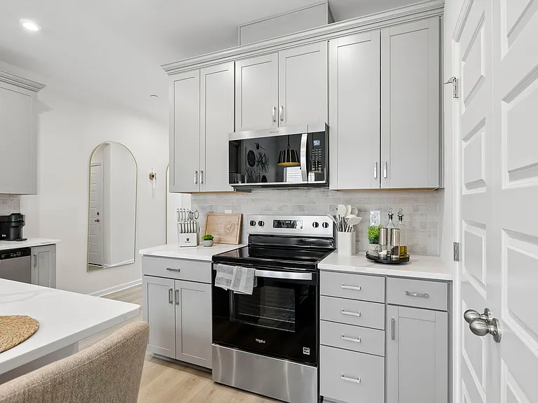 615 Club View Way — Photo 15