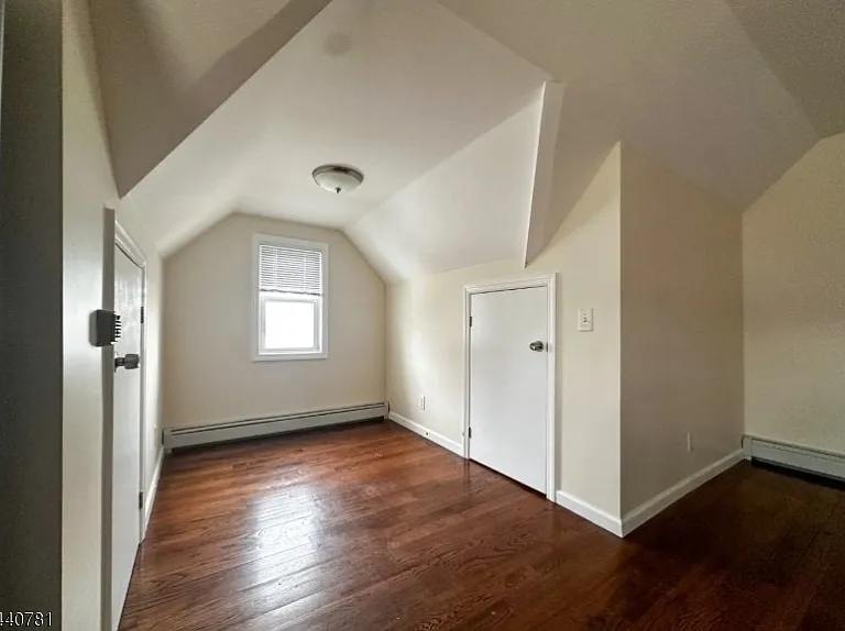 19 Walnut Ter — Photo 5