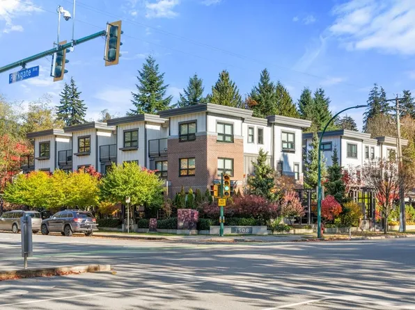 3508 Mount Seymour Pkwy #13, North Vancouver, BC V7H 1G5